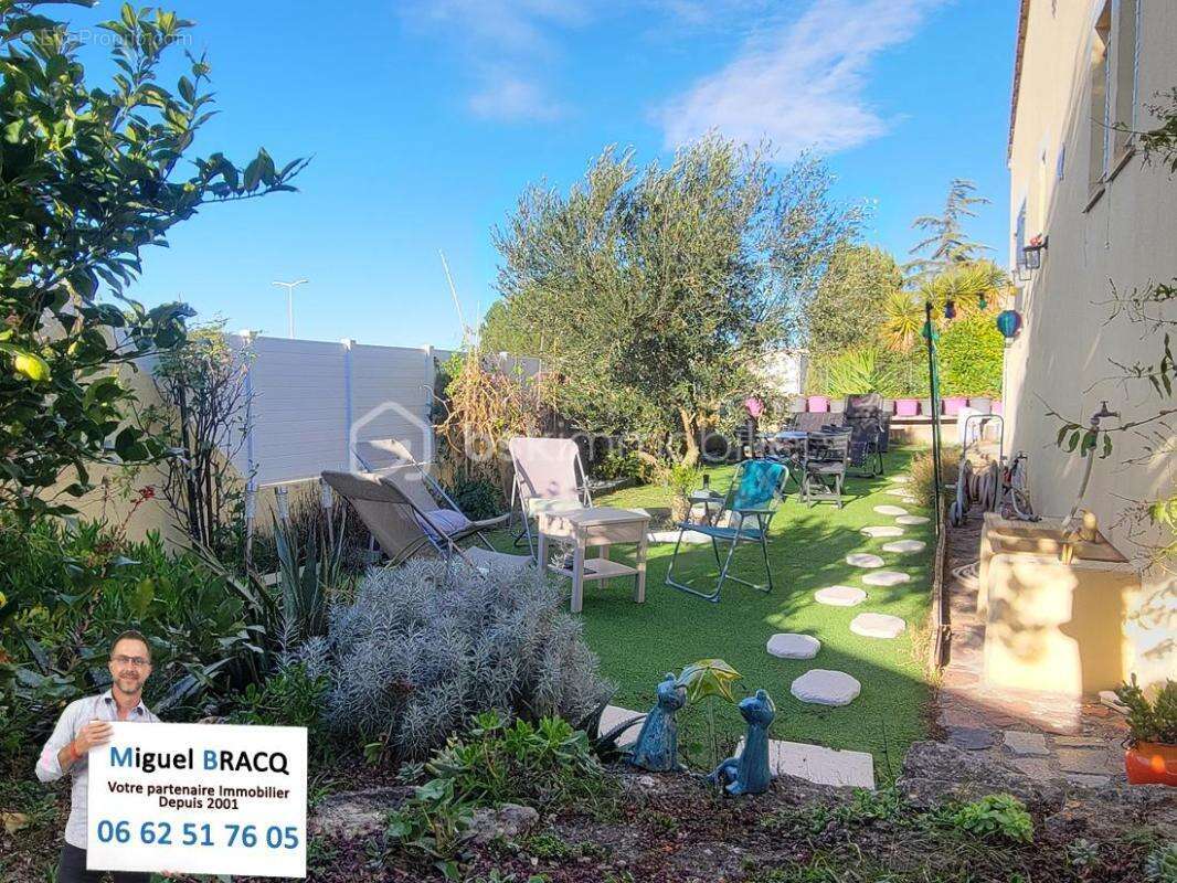 Maison à COLOMBIERS