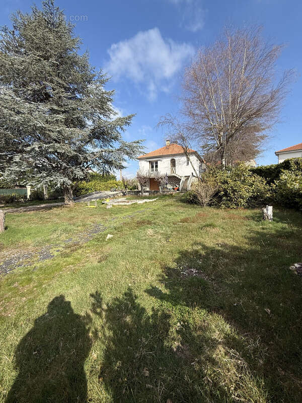 Maison à LES VILLETTES