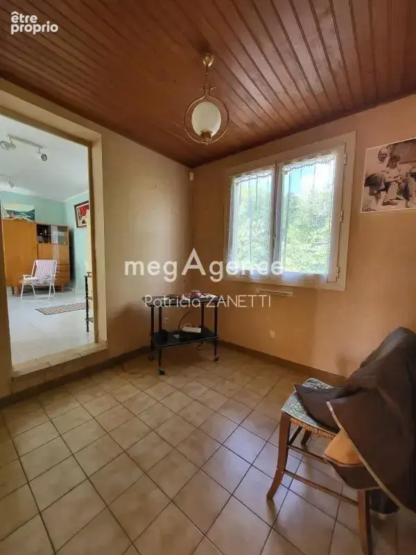 Maison 2 chambres, 1900 m² de terrain, véranda, garage - photo 6