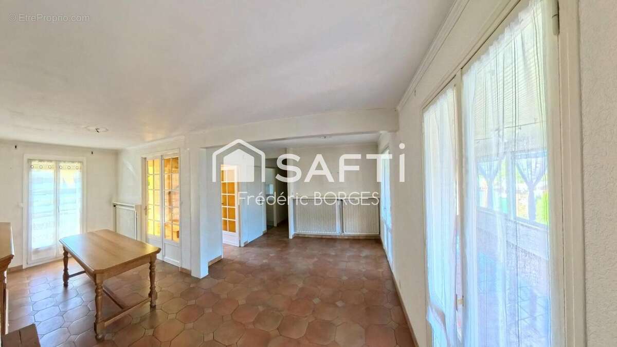 Photo 4 - Maison à SAINT-QUENTIN