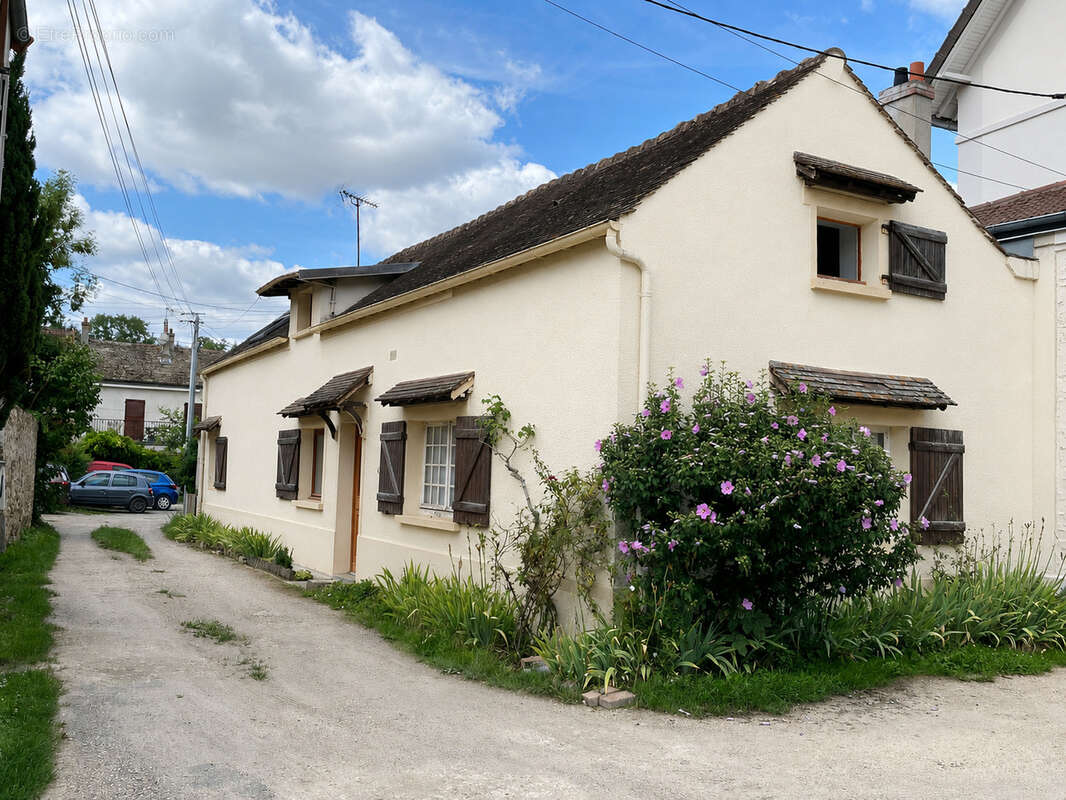 Maison à SAINT-VRAIN
