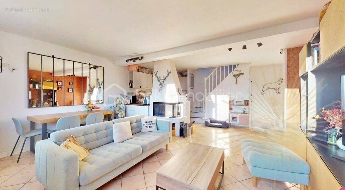 Appartement à SAINT-NOM-LA-BRETECHE