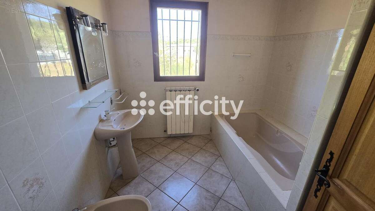 Maison 320 m² à Cessenon-Sur-Orb  - photo 15
