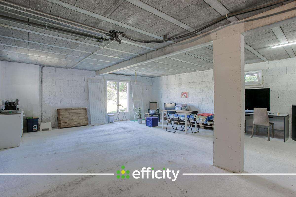 Maison à CHASSE-SUR-RHONE