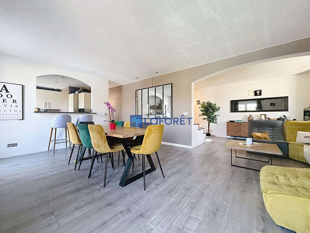 Maison à DRAGUIGNAN