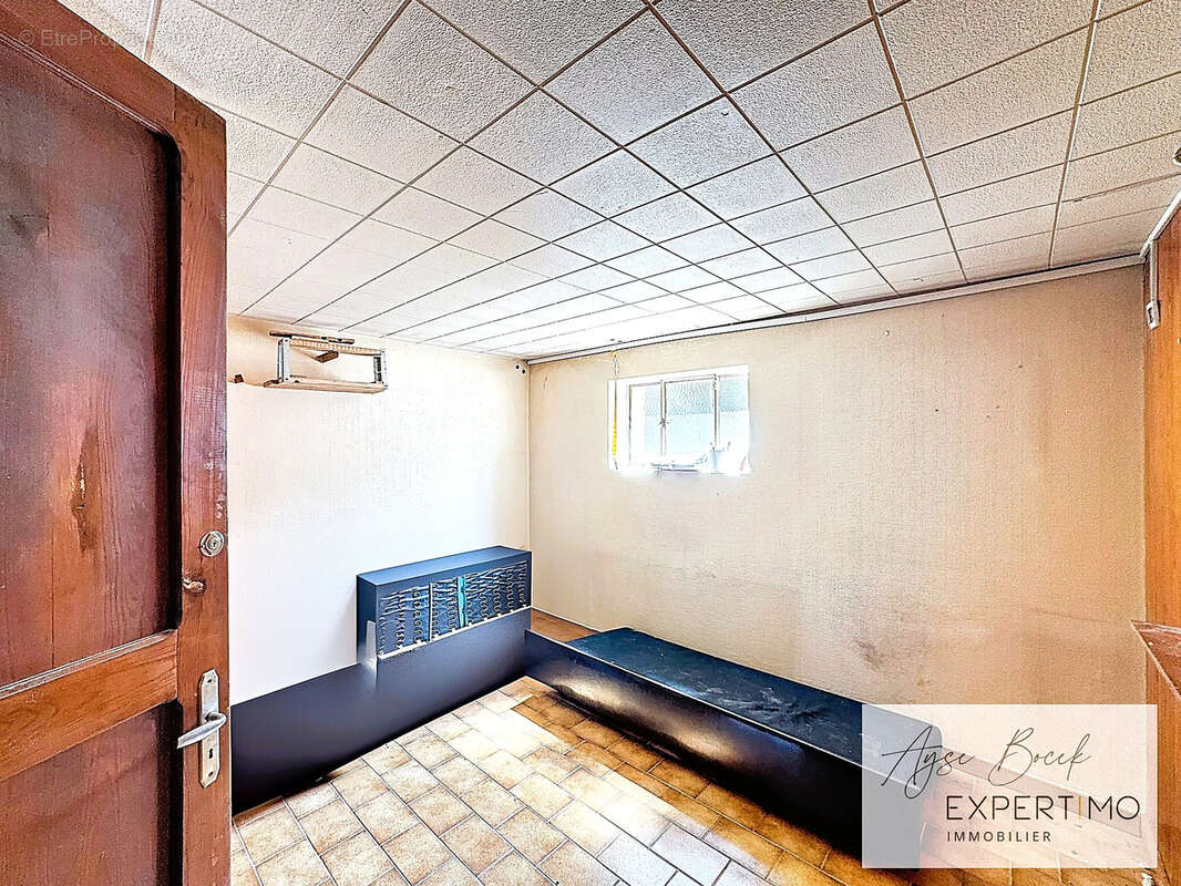 Maison à ROUSSILLON