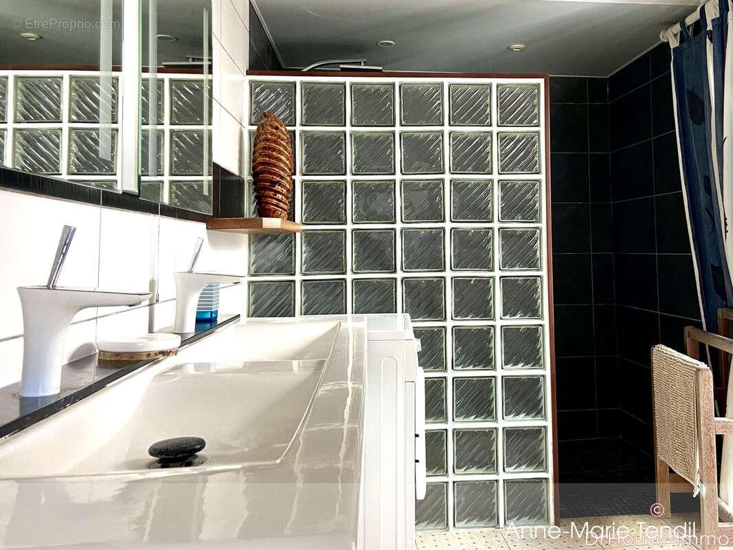 Maison à SAINT-PIERRE