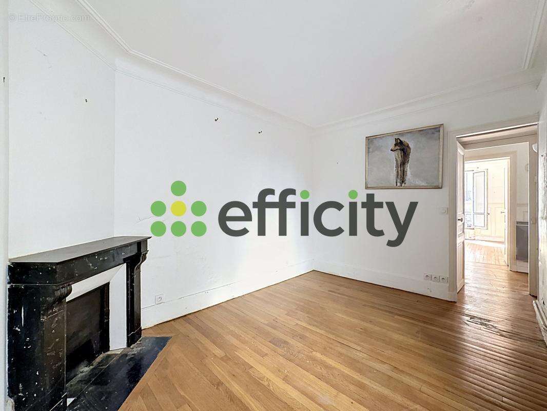 Appartement à PARIS-7E