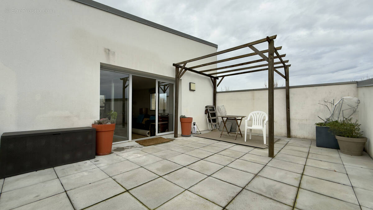 Appartement à BEZANNES