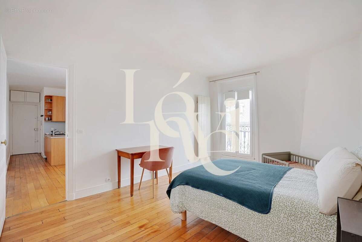 Appartement à PARIS-5E