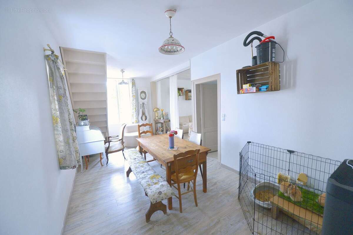 Maison à SAINT-GEORGES-DE-DIDONNE