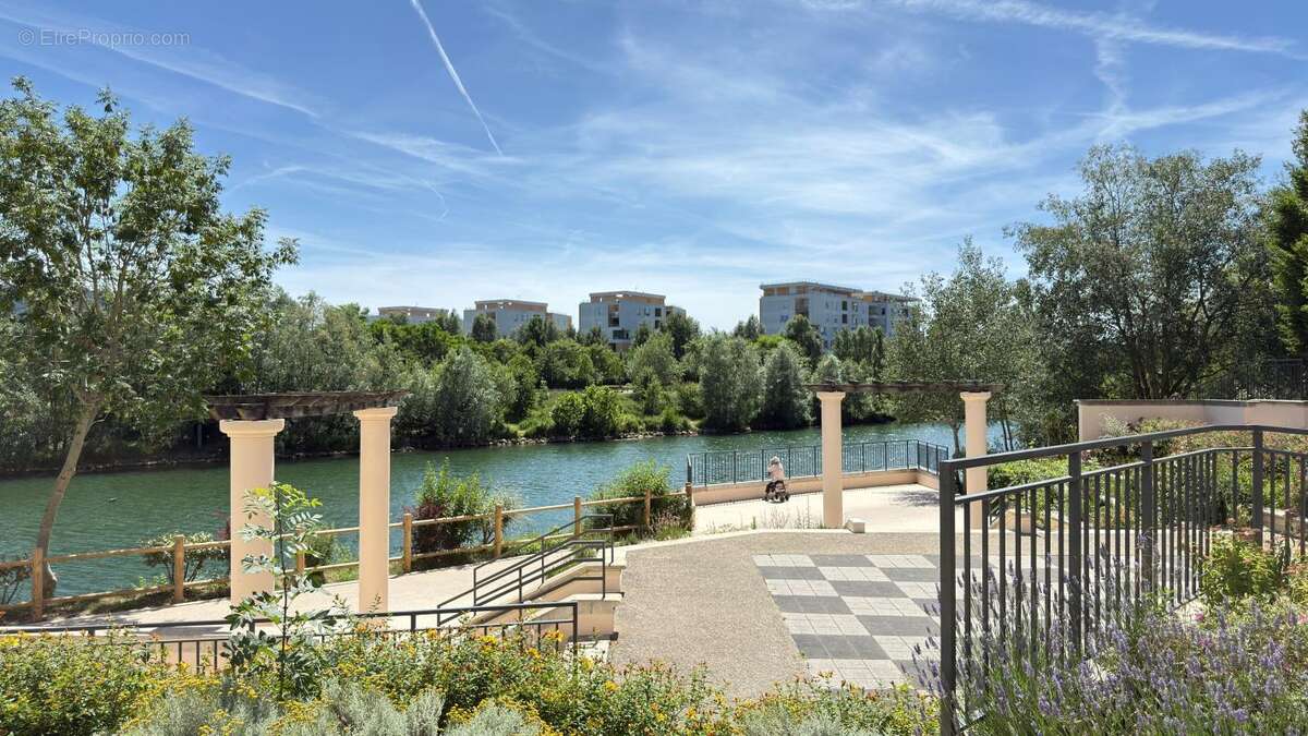 Appartement à NEUILLY-PLAISANCE