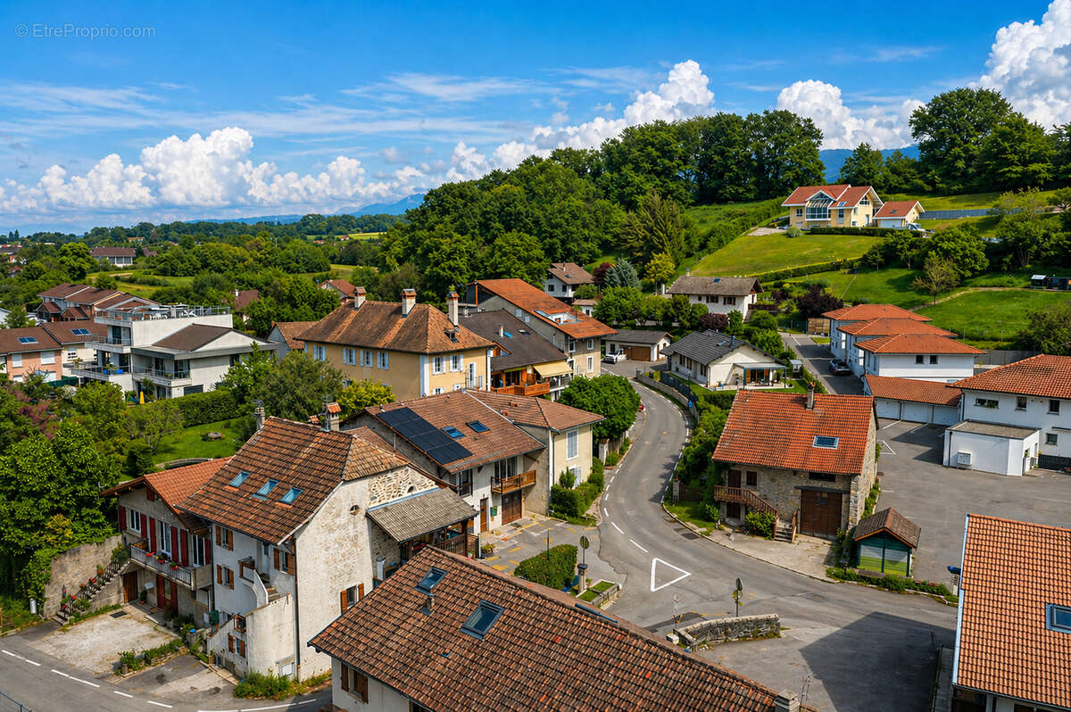 Maison à SCIEZ
