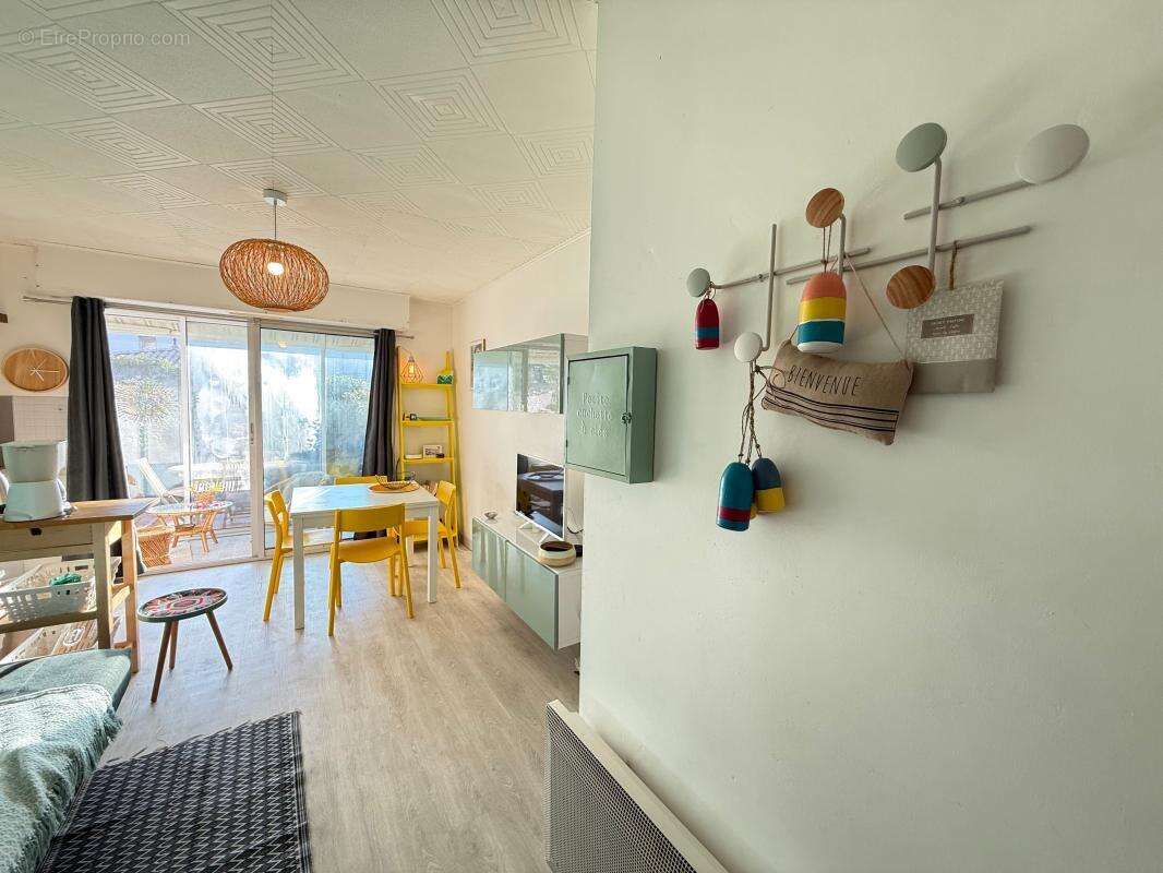 Appartement à VAUX-SUR-MER