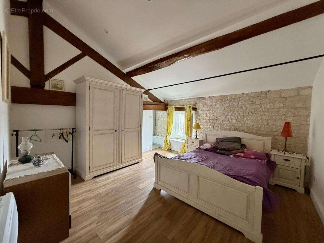 Maison à TILLOU