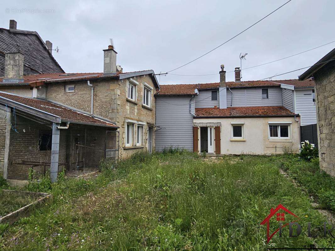 Maison à WASSY