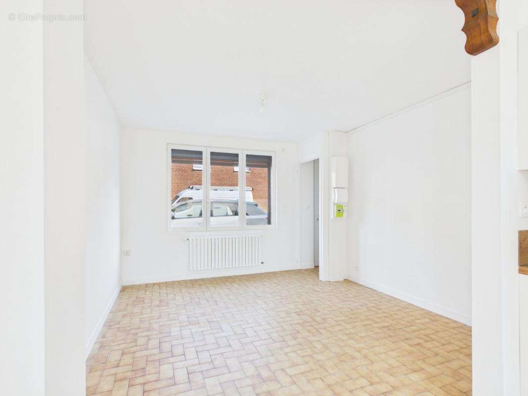 Maison 60 m² à Breteuil  - photo 4