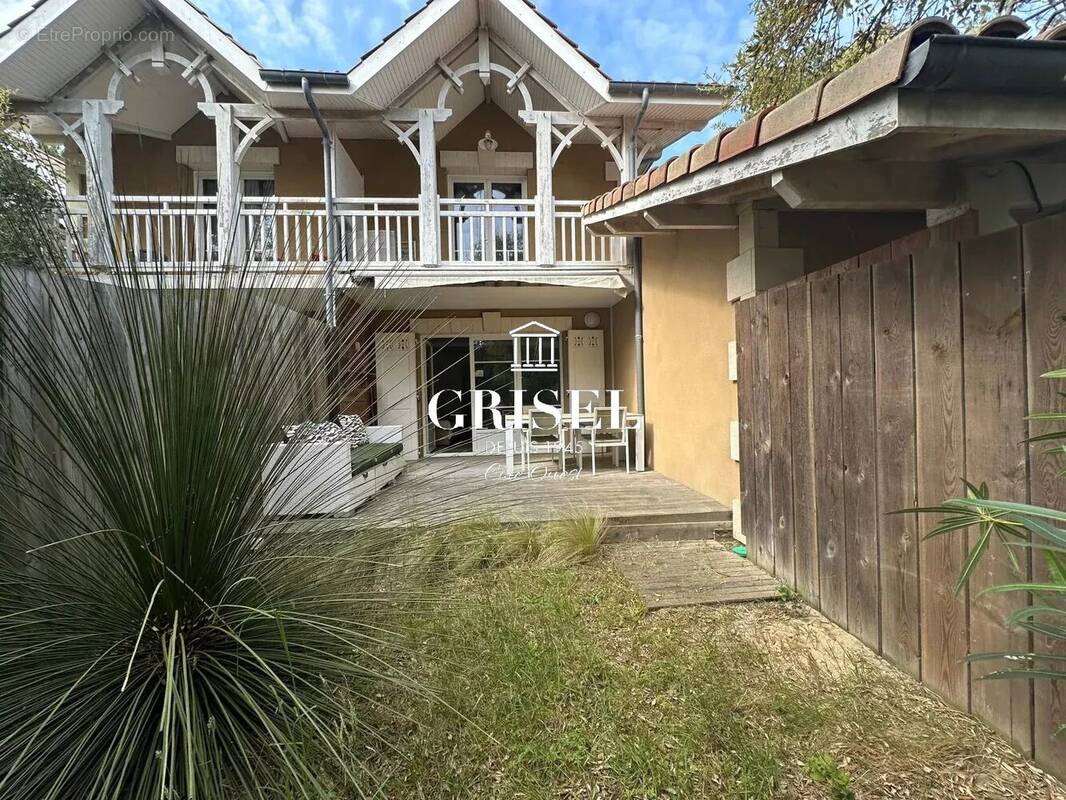 Appartement à LEGE-CAP-FERRET