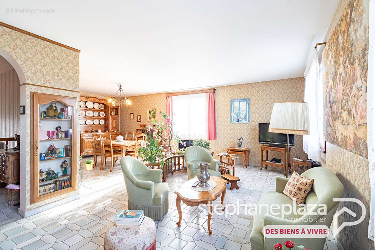 Maison à BOURG-EN-BRESSE