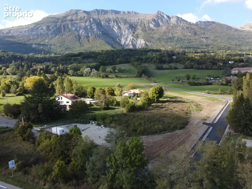 Terrain Gap 495 m2 - photo 2