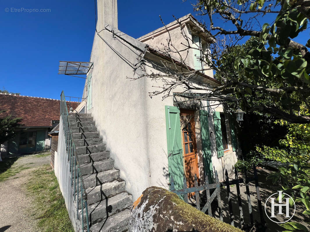Maison à VERNAIS