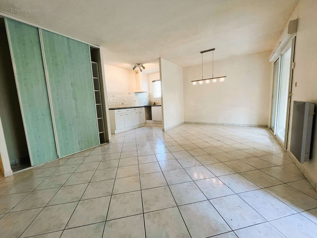 Maison à VAUX-SUR-MER