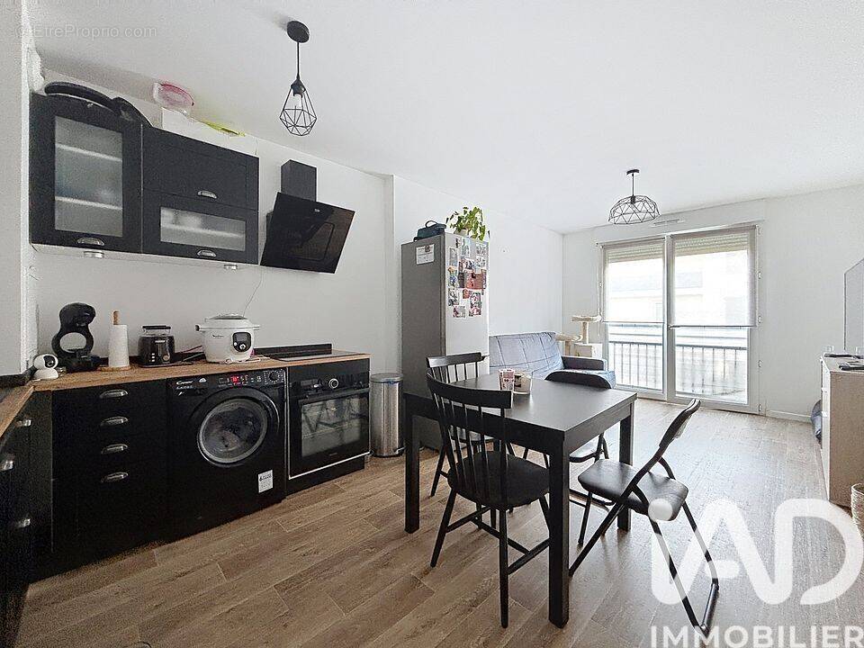 Photo 1 - Appartement à BRIE-COMTE-ROBERT