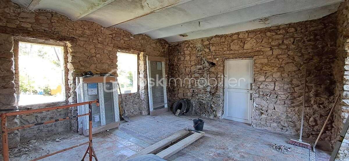 Coup de cœur en Cévennes : maison au calme, rénovée, grand terrain et fort potentiel ! - photo 14