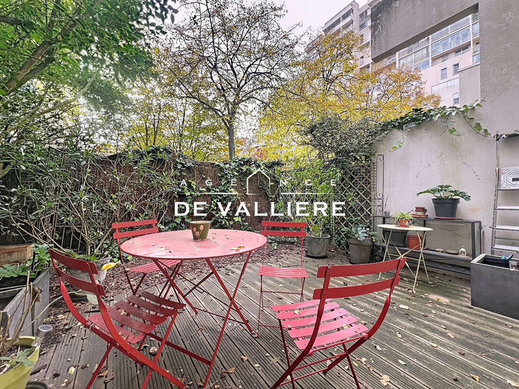 Appartement à NANTERRE