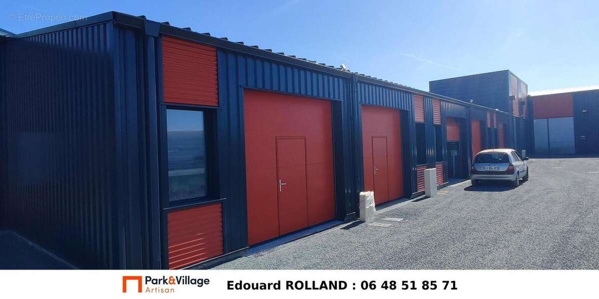 Local et box d'activité de 30m² / 45 000 euros / Site gardienné - photo 2