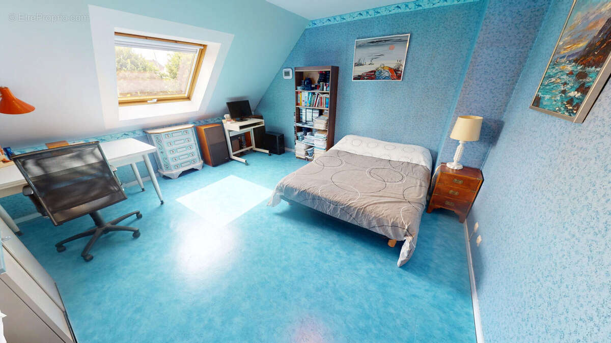 Maison à CORMELLES-LE-ROYAL