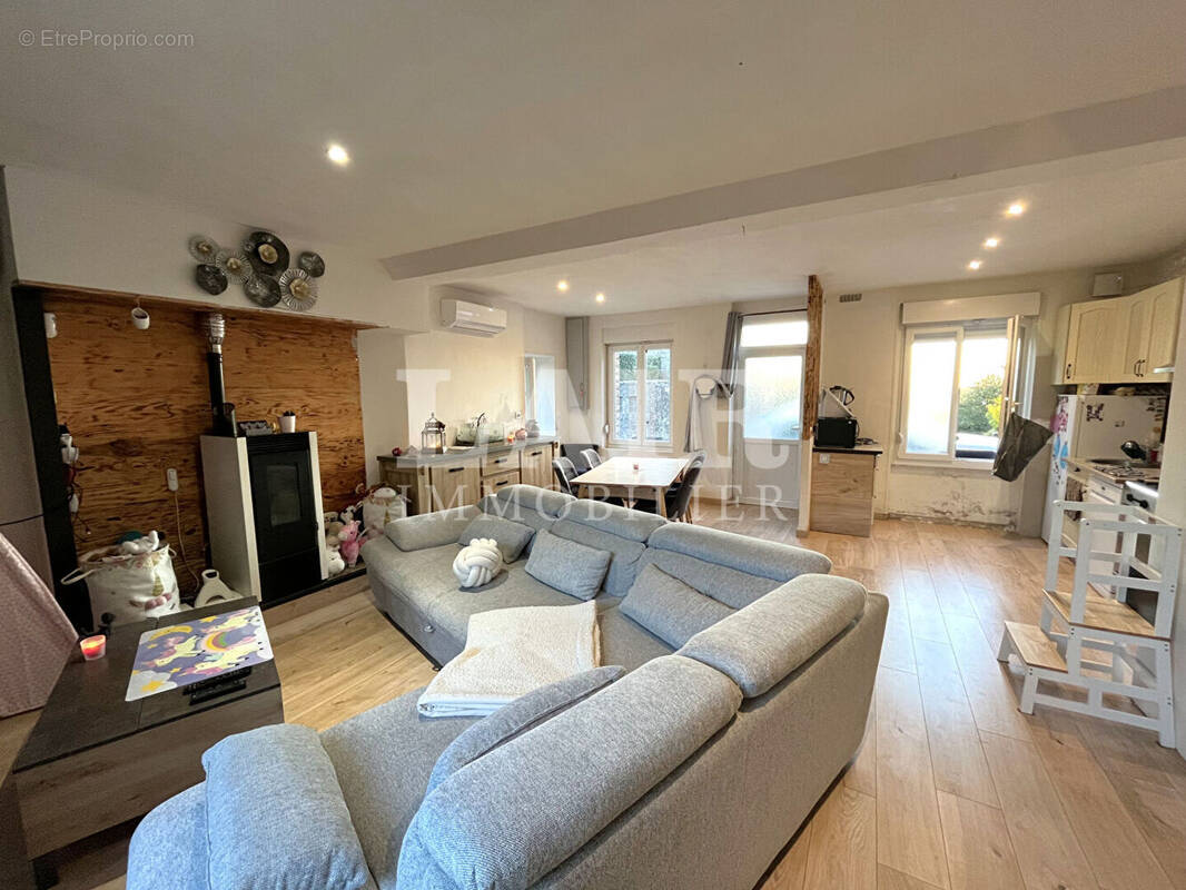 Maison à MORTAGNE-AU-PERCHE