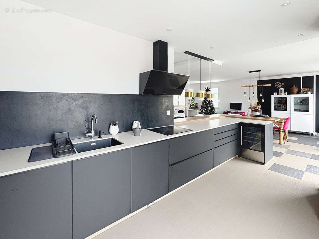 Appartement à SAINT-ETIENNE