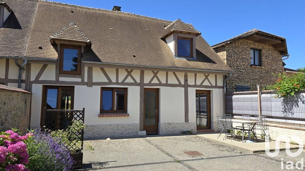 Photo 1 - Maison à CIVIERES