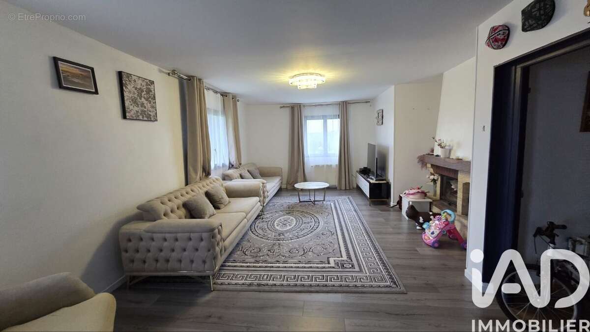 Photo 4 - Maison à MONTREUIL-AUX-LIONS