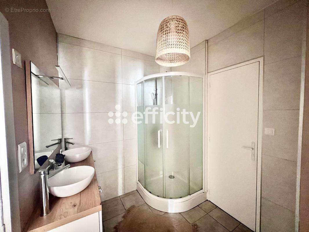 Maison 133 m² à Sorigny  - photo 7