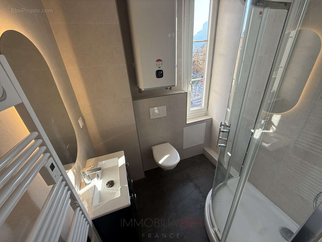 Appartement à BEAUSOLEIL