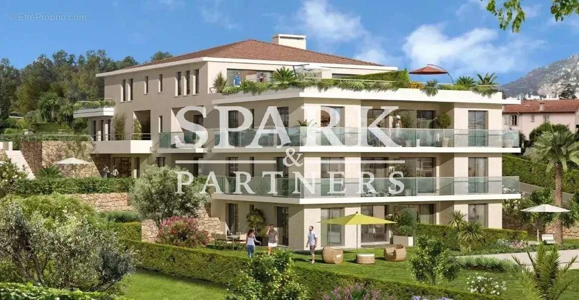 Appartement à ROQUEBRUNE-CAP-MARTIN