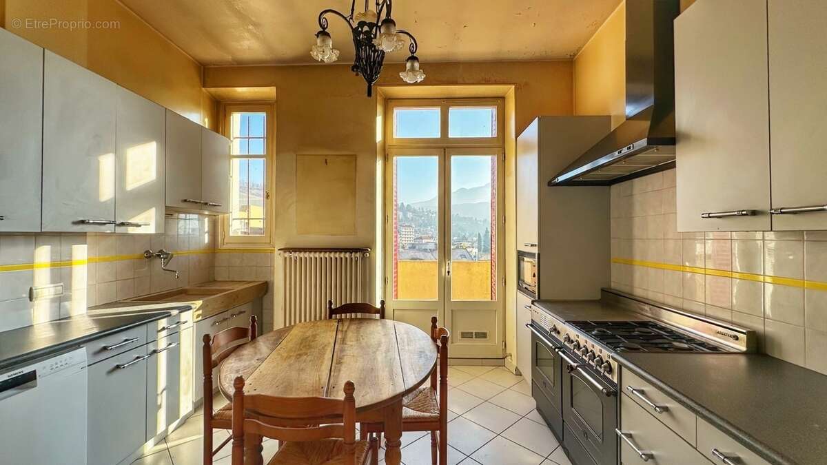 Appartement à VOIRON
