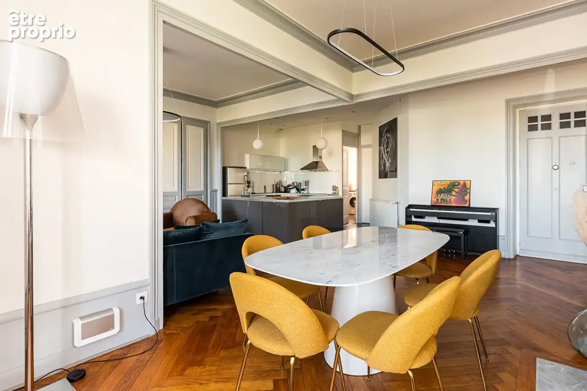 Sublime T4 ancien 107 m2 - 69006 LYON - photo 5
