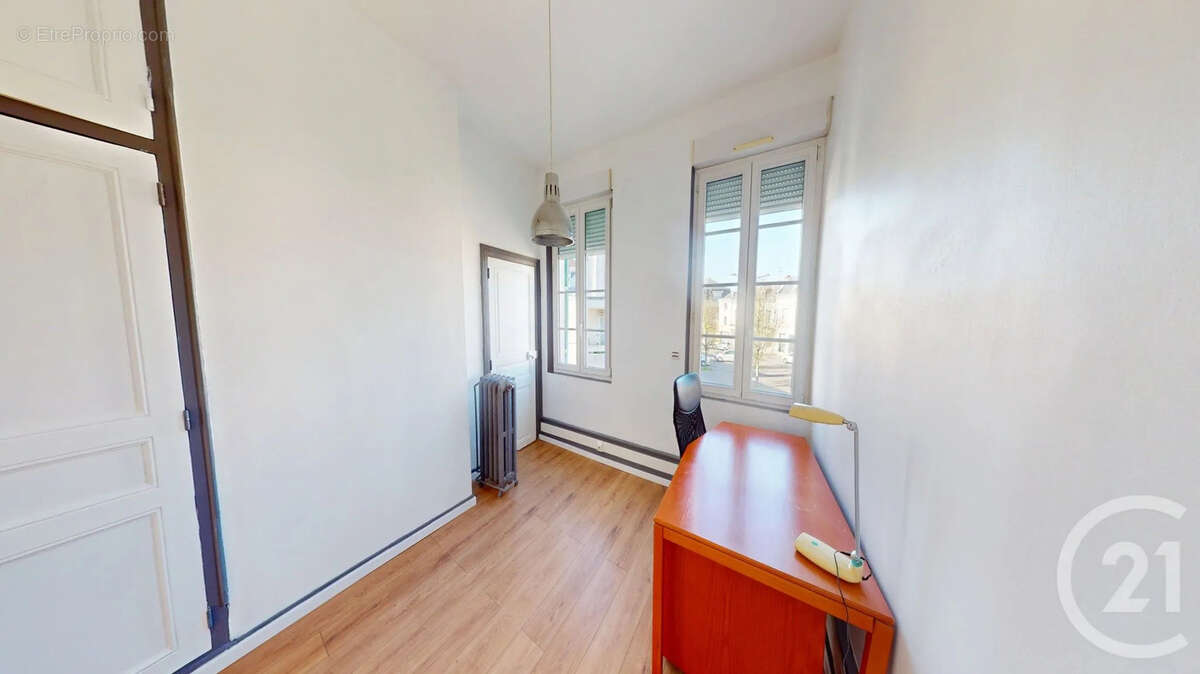 Maison à SAINT-QUENTIN