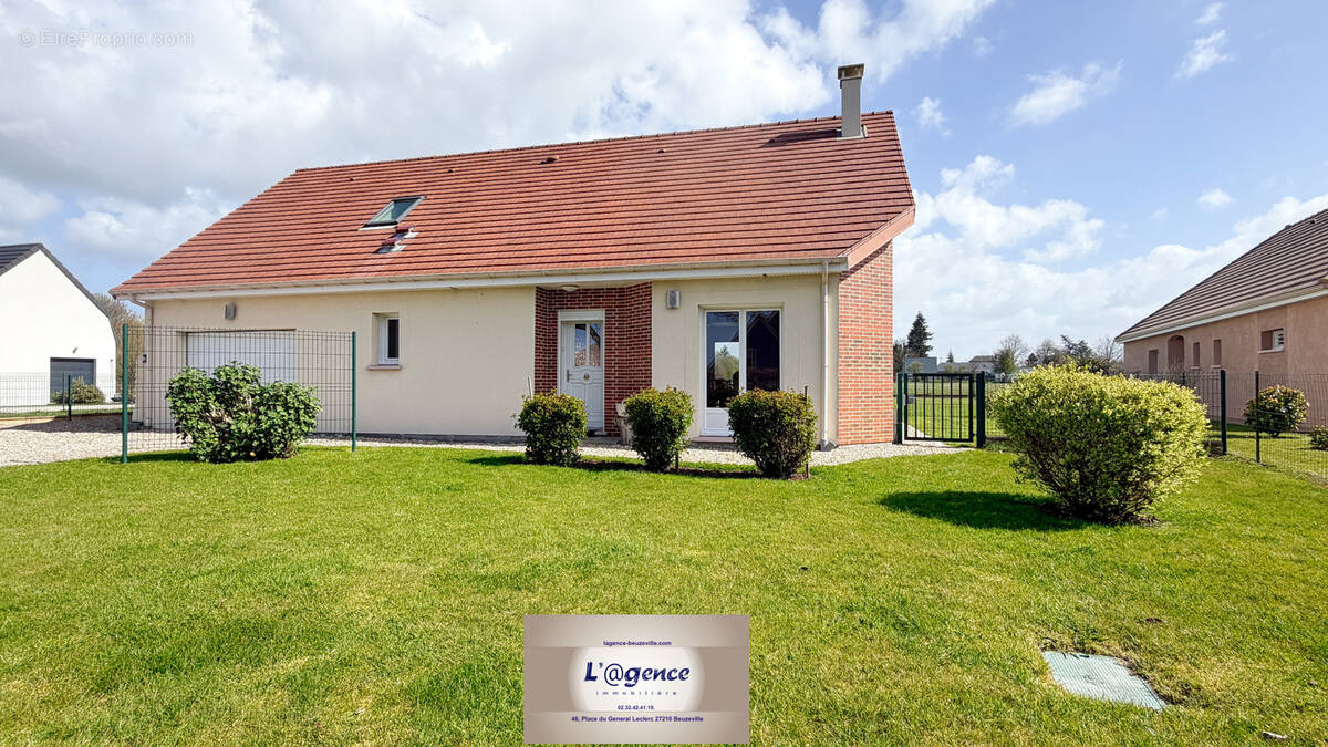 Maison à BEUZEVILLE