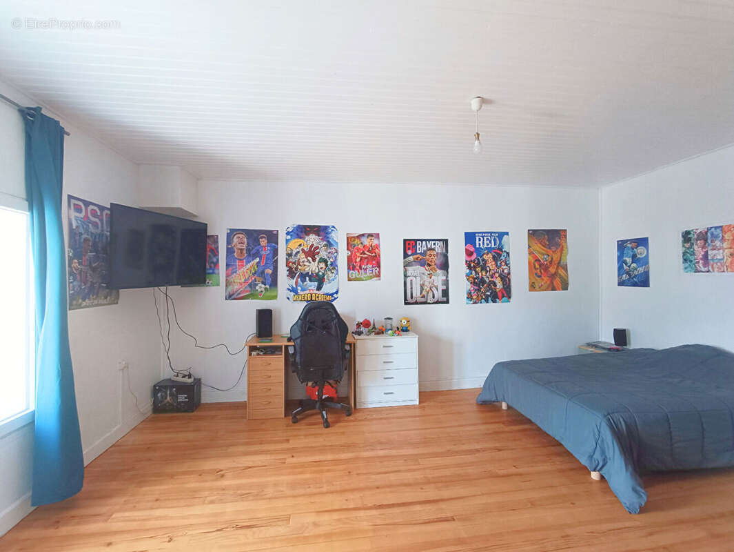 Maison à CHERVES-RICHEMONT