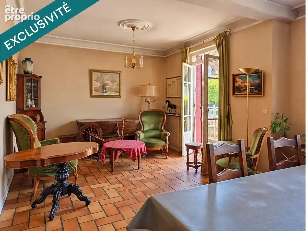 Photo 1 - Maison à SAINT-MAUR-DES-FOSSES