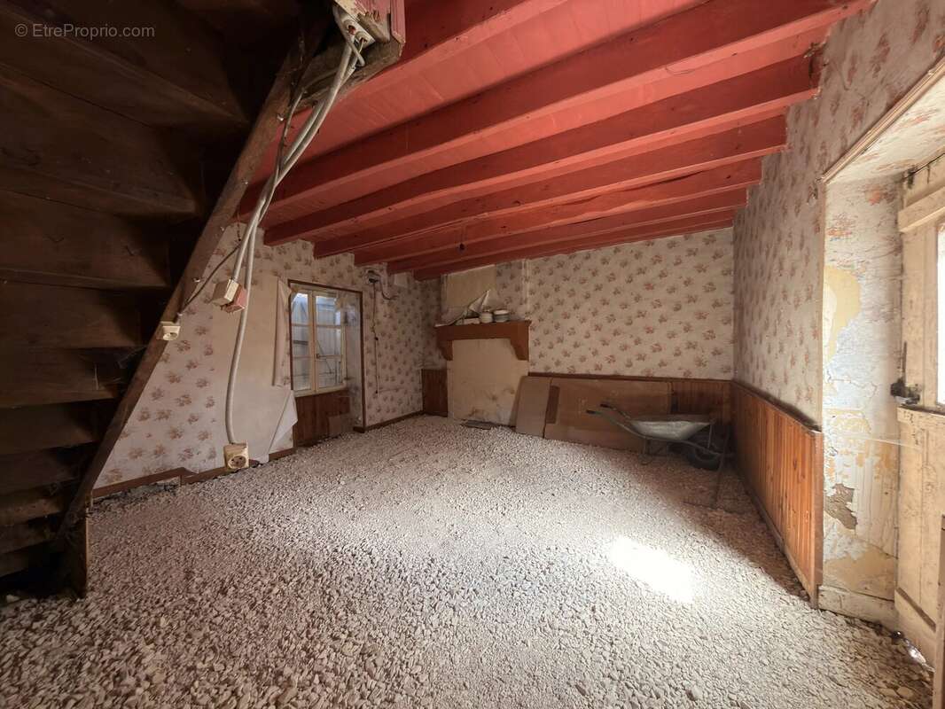Maison à MONTJEAN