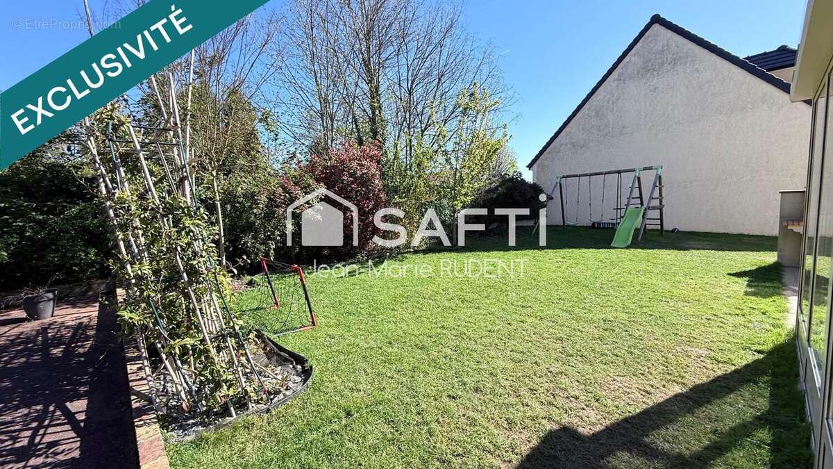 Photo 2 - Maison à LINAS