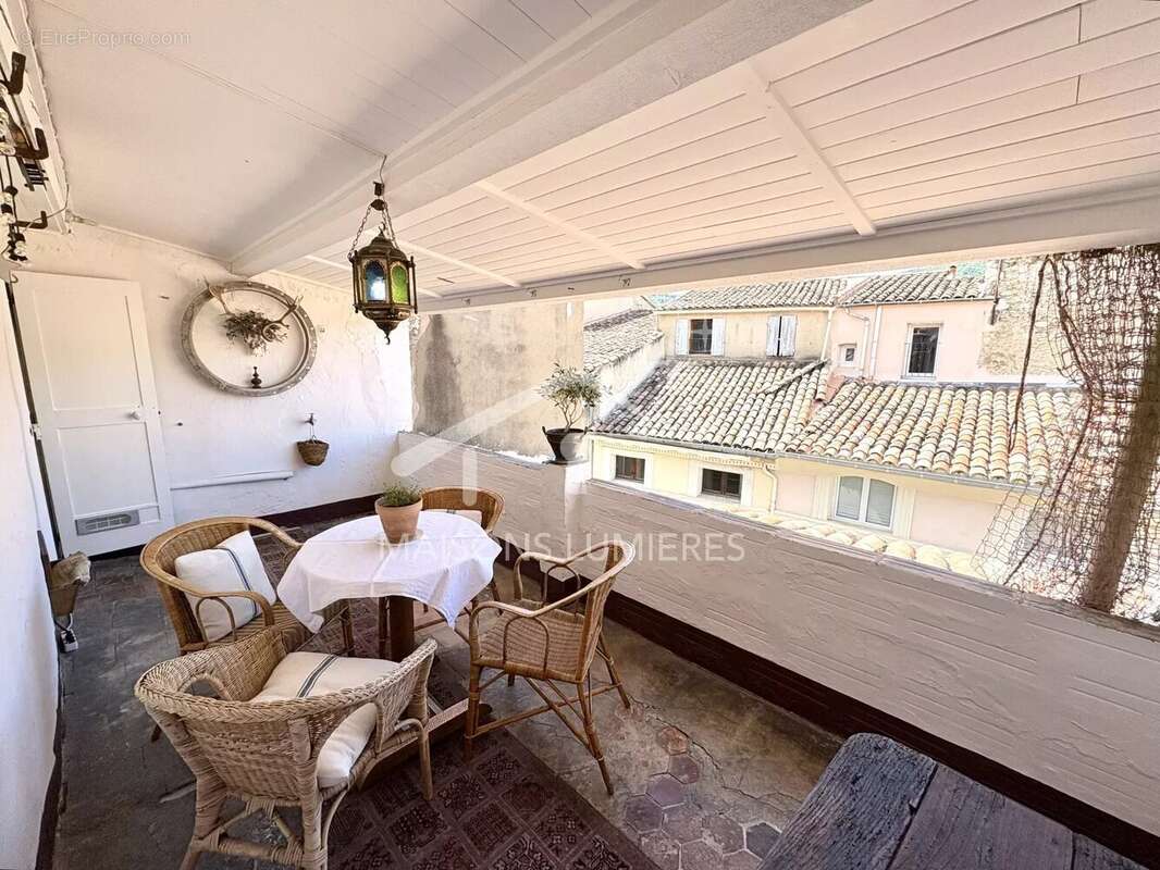Appartement à APT