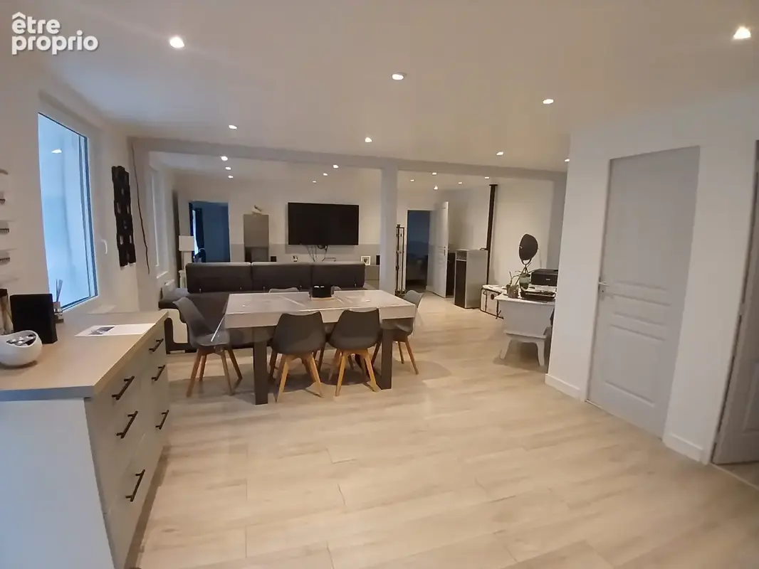 Maison 5 pièces 155 m² à vendre à Rosieres (43800) - photo 3