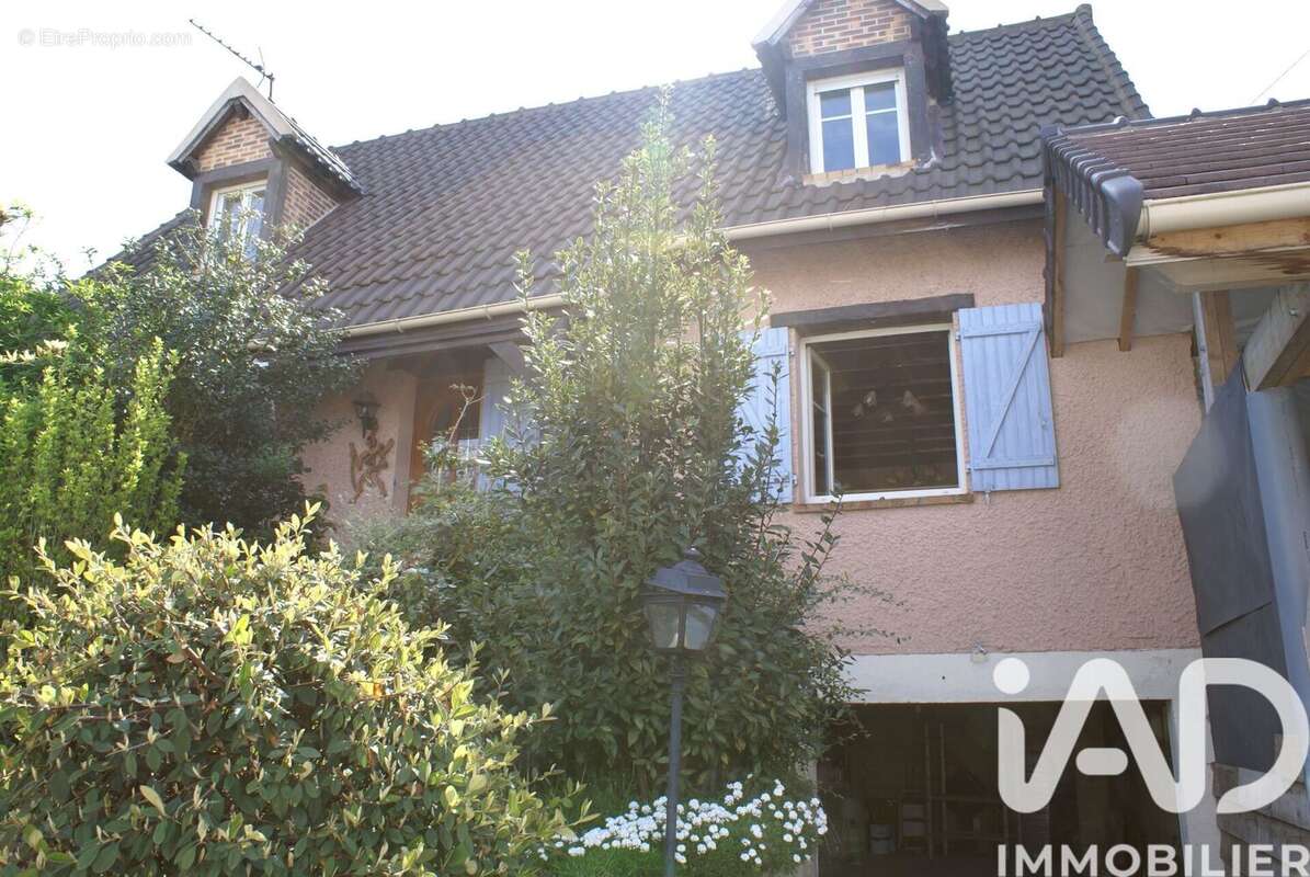 Photo 2 - Maison à CORBEIL-ESSONNES