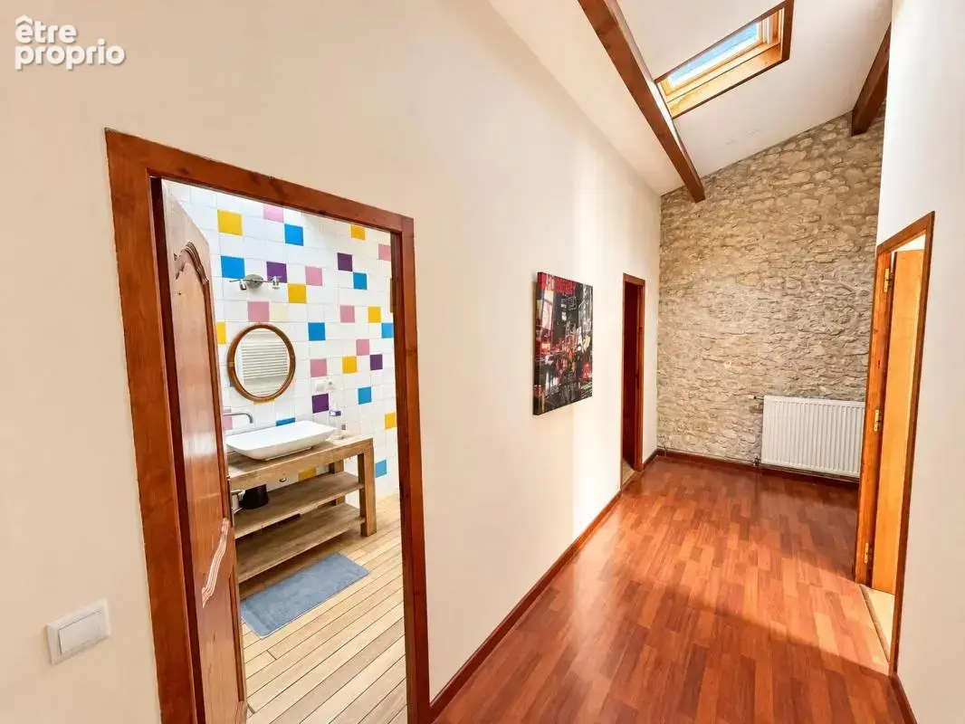 Saint-rogatien – maison de ville de 145 m² au charme de l’ancien - photo 10